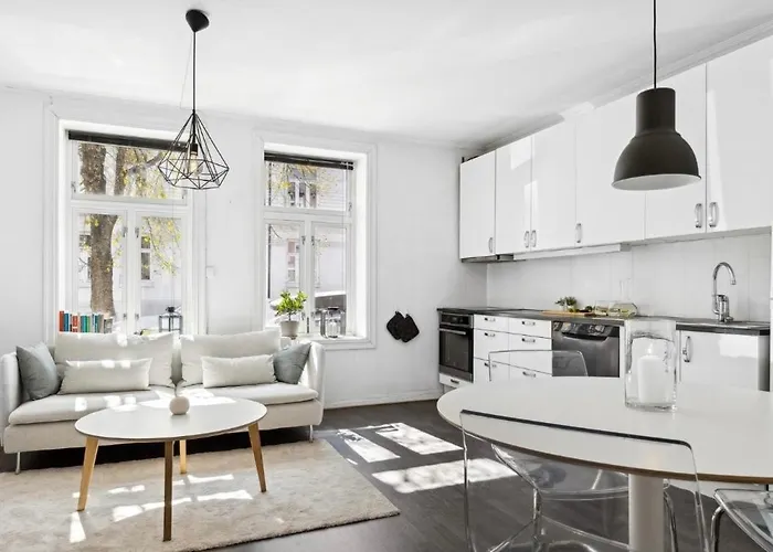 Modern Close To The Center Apartamento
